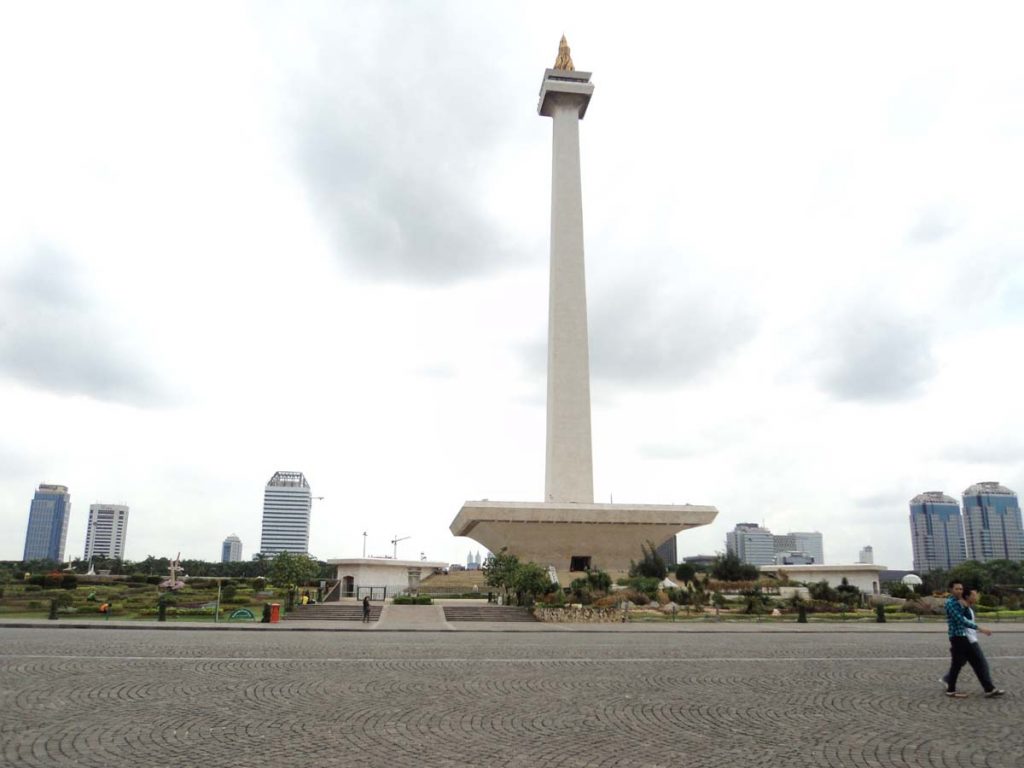 Daftar Lengkap UMR, UMP DKI Jakarta