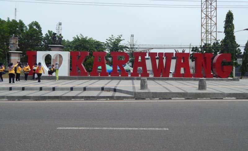 UMK Atau UMR Karawang 2024